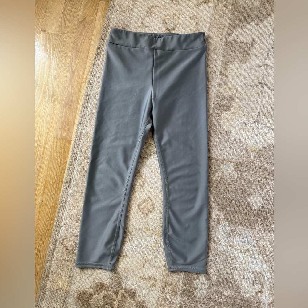 ALO Yoga Airlift Capri Legging Pants